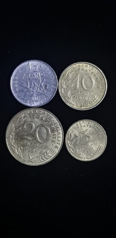 轻松集币无压力 - 法国一组