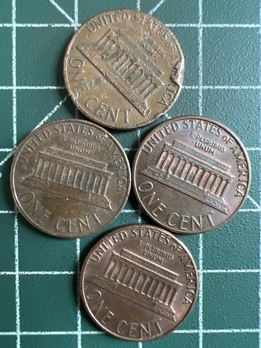 泡泡堂第306期  世界硬币 （无押金，捡漏，全场20包邮，偏远地区除外，接收代拍业务） 一美分四枚