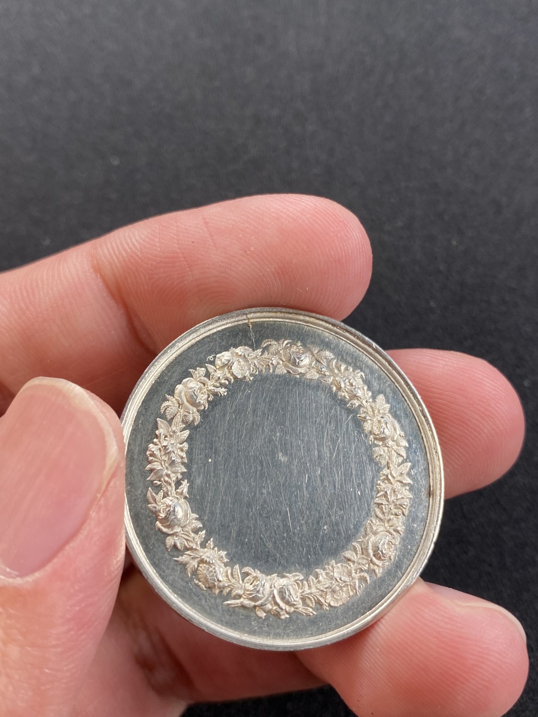 万国钱币拍卖第008期（慕尼黑2T之夜） 1900年左右法国爱情与婚姻的证明银章  34MM 16G