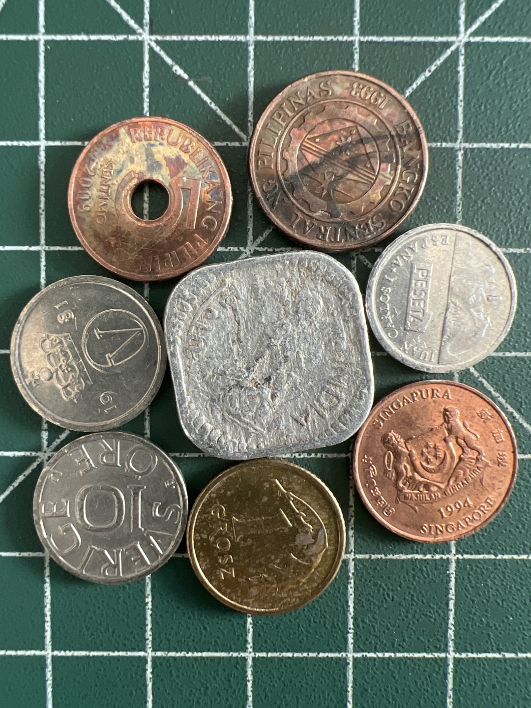 泡泡堂第308期  世界硬币 （无押金，捡漏，全场20包邮，偏远地区除外，接收代拍业务） 硬币一组八枚