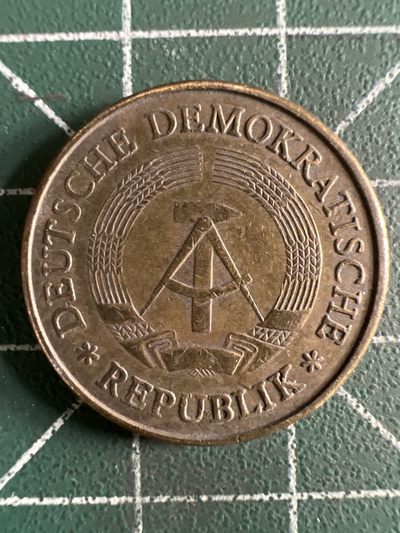 泡泡堂第308期  世界硬币 （无押金，捡漏，全场20包邮，偏远地区除外，接收代拍业务） - 东德20芬尼