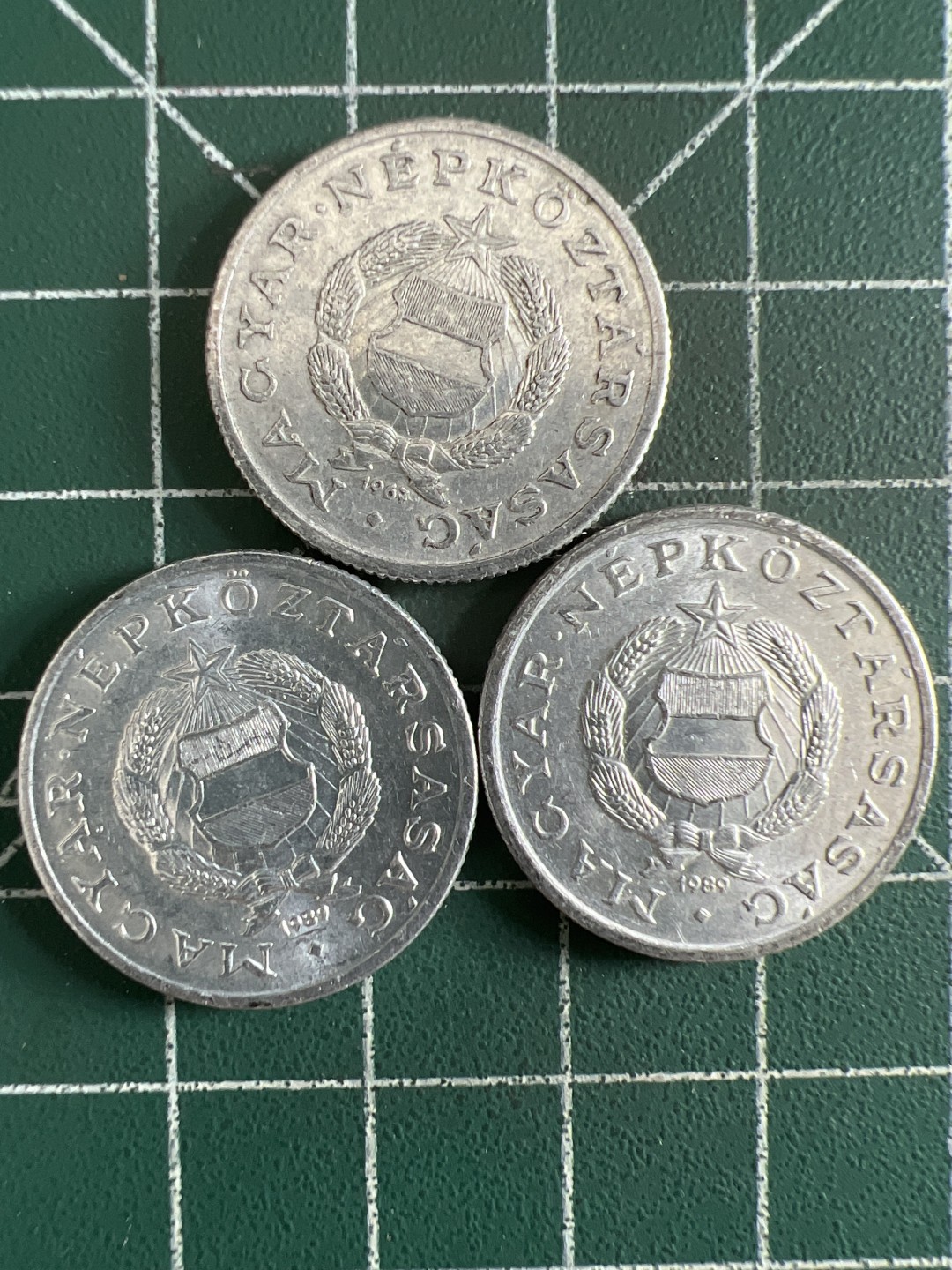 泡泡堂第308期  世界硬币 （无押金，捡漏，全场20包邮，偏远地区除外，接收代拍业务） 匈牙利一福林三枚