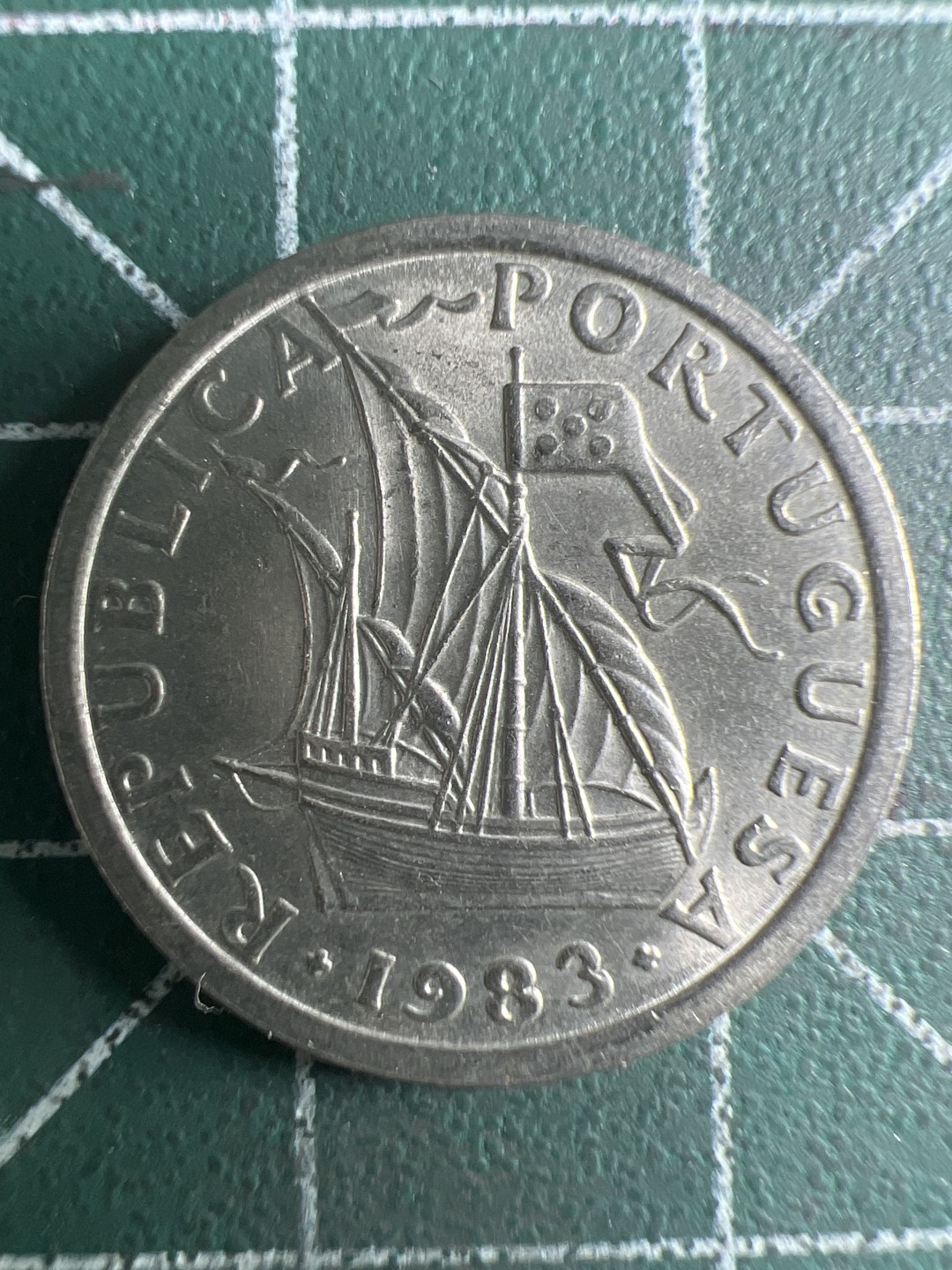 泡泡堂第309期  世界硬币邮票 （无押金，捡漏，全场20包邮，偏远地区除外，接收代拍业务） 葡萄牙2.5埃斯库多