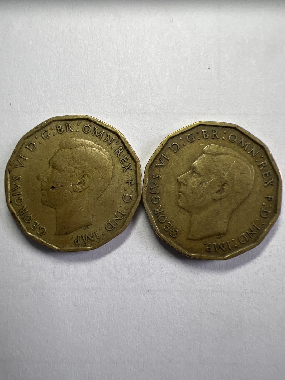 泡泡堂微拍第157幕硬币捡漏可累计专场👿👿，累计满二十元包邮，接受代拍业务 乔六三便士两枚