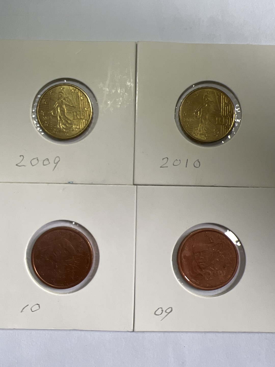 泡泡堂微拍第154幕硬币捡漏可累计专场👿👿，累计满二十元包邮，接受代拍业务 法国四枚