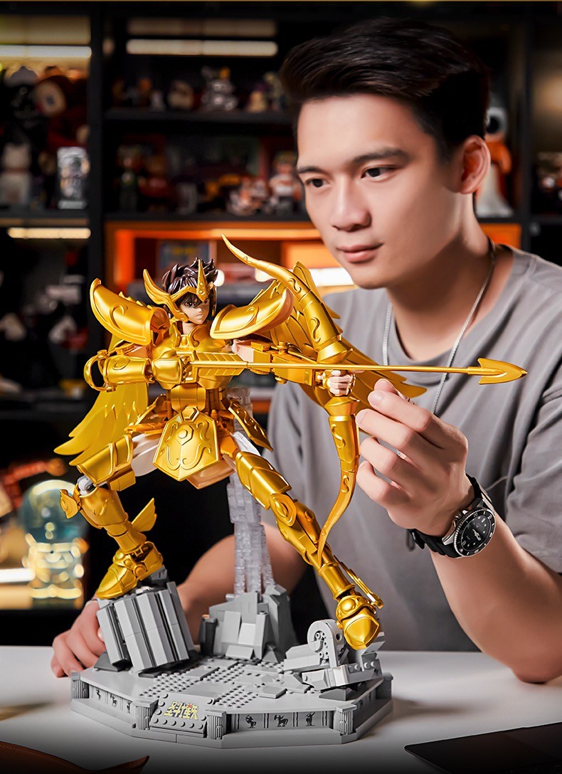 零元拍：超大正版圣斗士星矢黄金圣斗士射手座拼装模型，尺寸47/38/23厘米
