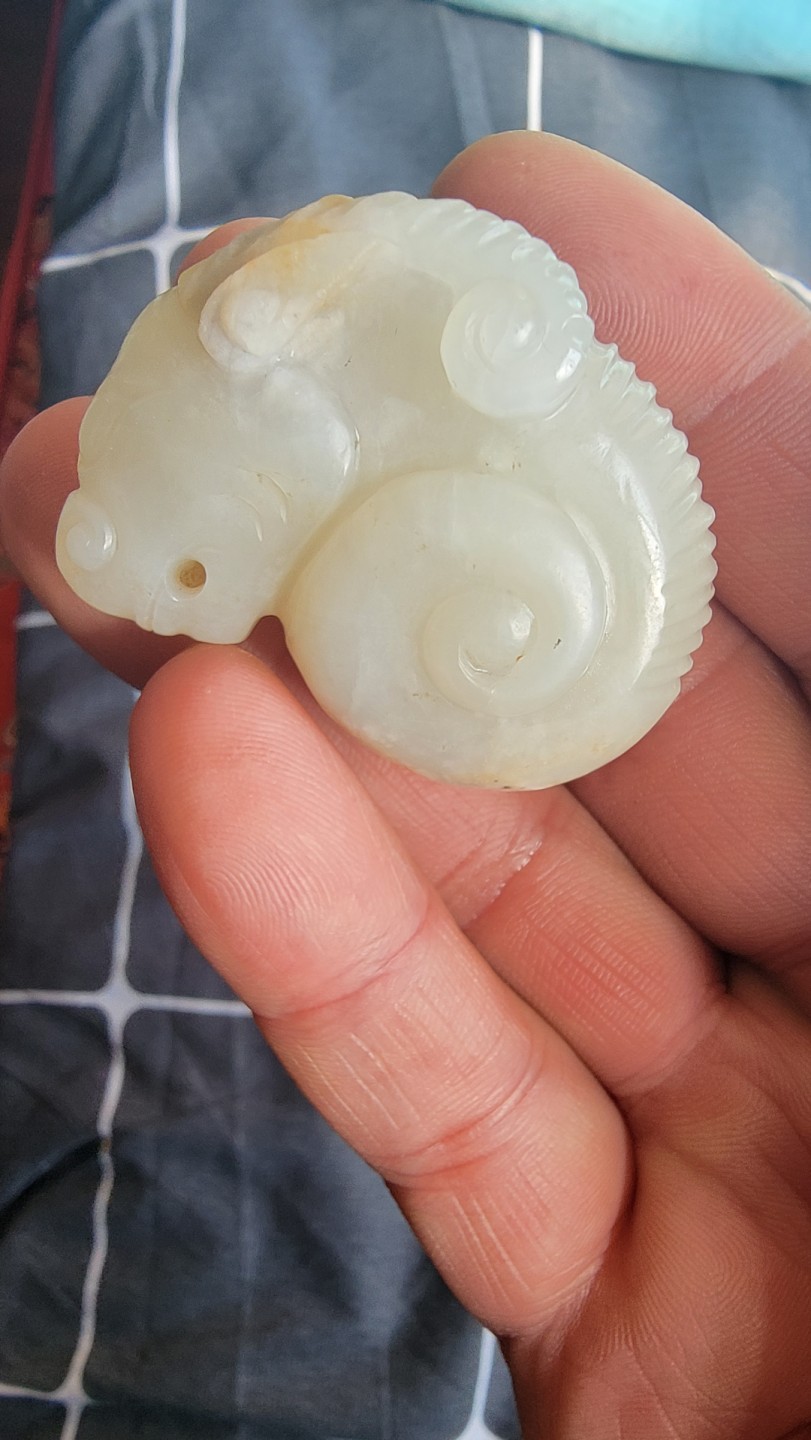 和田玉籽料领头羊