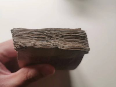 238.【鲸贝乐淘★两拍包邮】三字经·第“亲师友，习礼仪”号拍卖 【中国代印★越南🇻🇳】1958年1盾，流通品相一刀，有虫蛀如图，一起拍