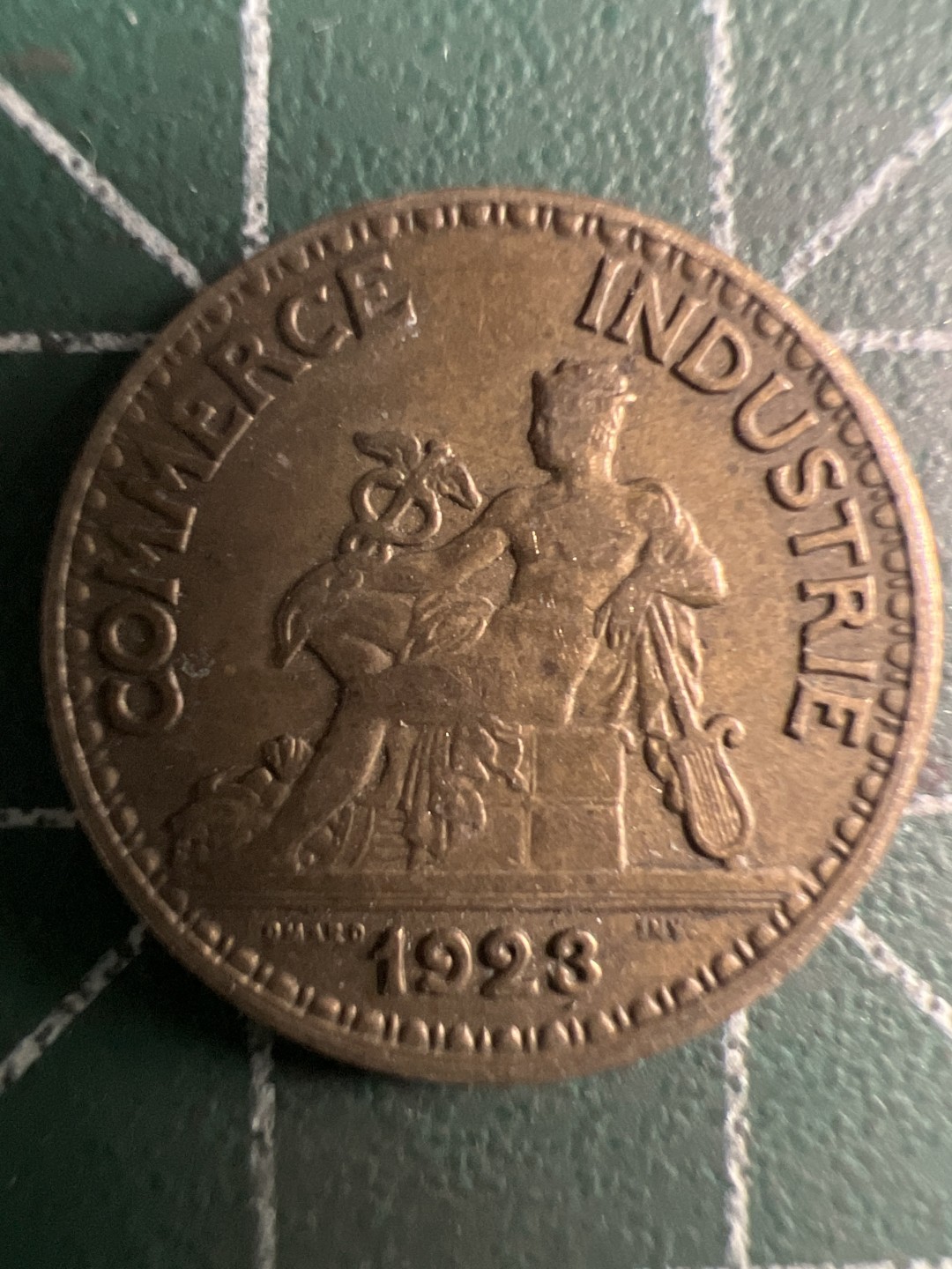 泡泡堂微拍第152幕硬币捡漏可累计专场👿👿，累计满二十元包邮，接受代拍业务 法国50分