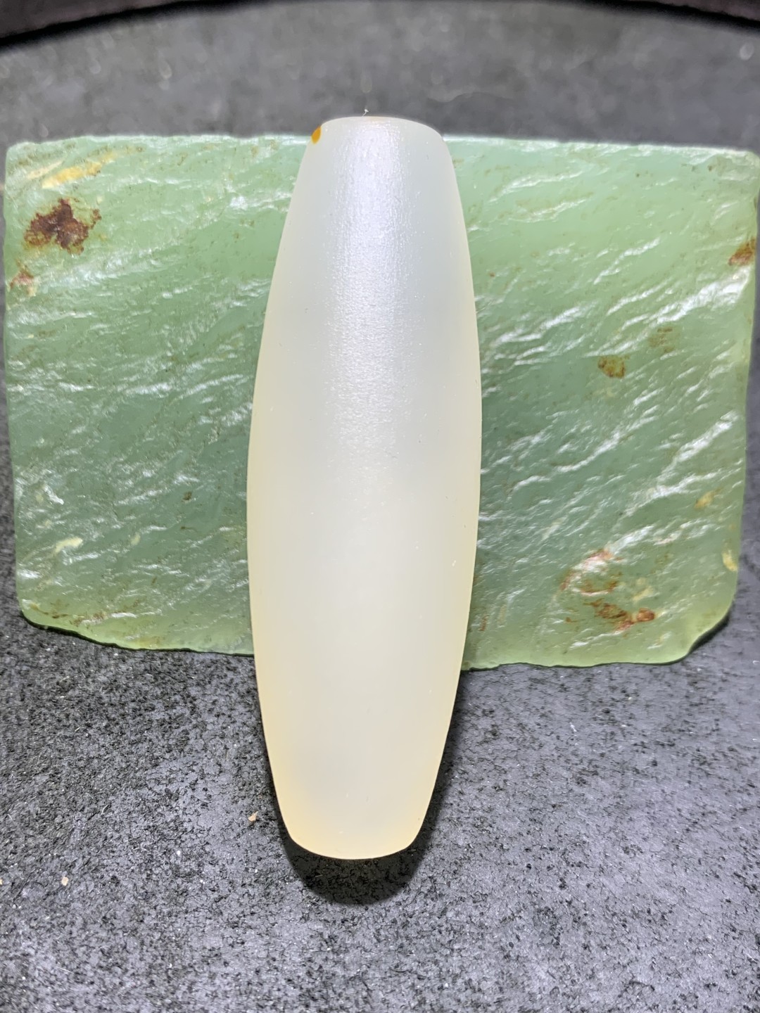 精美高玉化海洋玉髓手工雕刻道字大桶珠一个！寓意：道法自然，