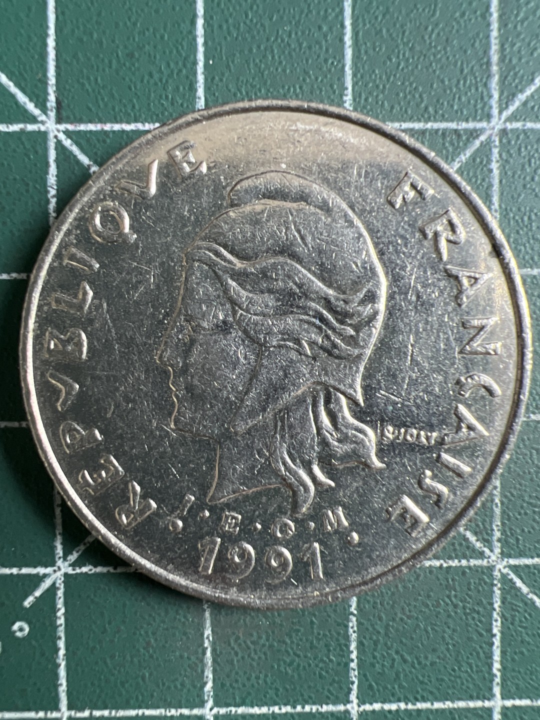 泡泡堂微拍第155幕硬币捡漏可累计专场👿👿，累计满二十元包邮，接受代拍业务 法属新克里多尼亚50法郎