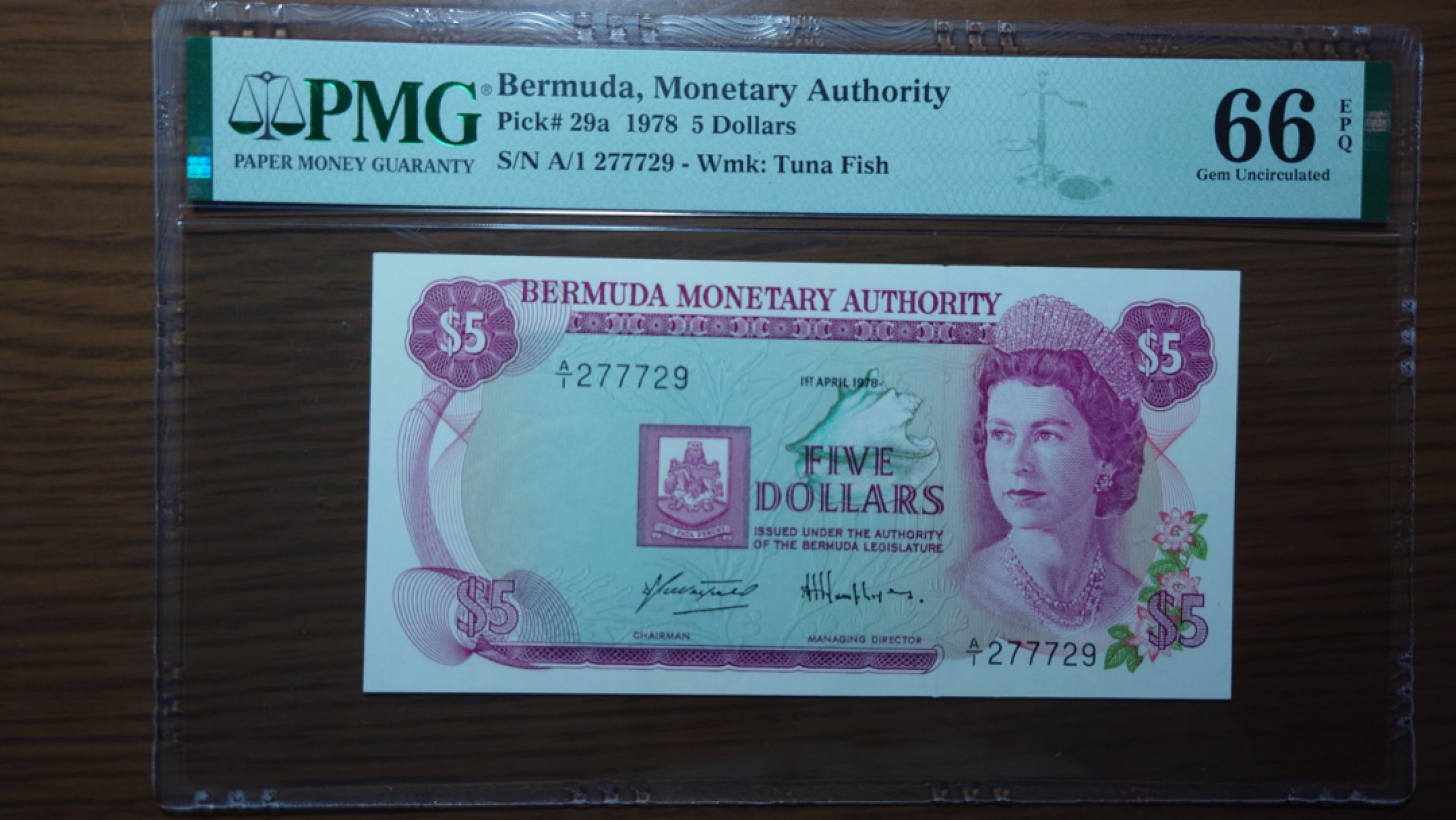 【世界钱币】精选微拍第61期暨2023年第八期 评级币专场（有最新出分品种） 1987年百慕大5元 PMG66E全程无4