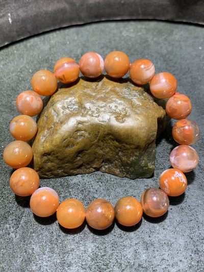 川料南红玛瑙单圈通货手串一条 川料南红玛瑙单圈通货手串一条