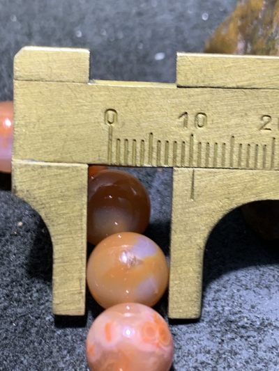 川料南红玛瑙单圈通货手串一条 川料南红玛瑙单圈通货手串一条