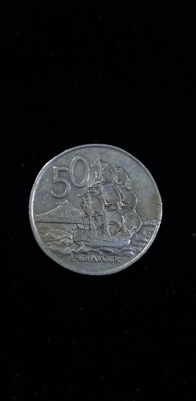 轻松集币无压力 - 新西老版50分大尺寸硬币