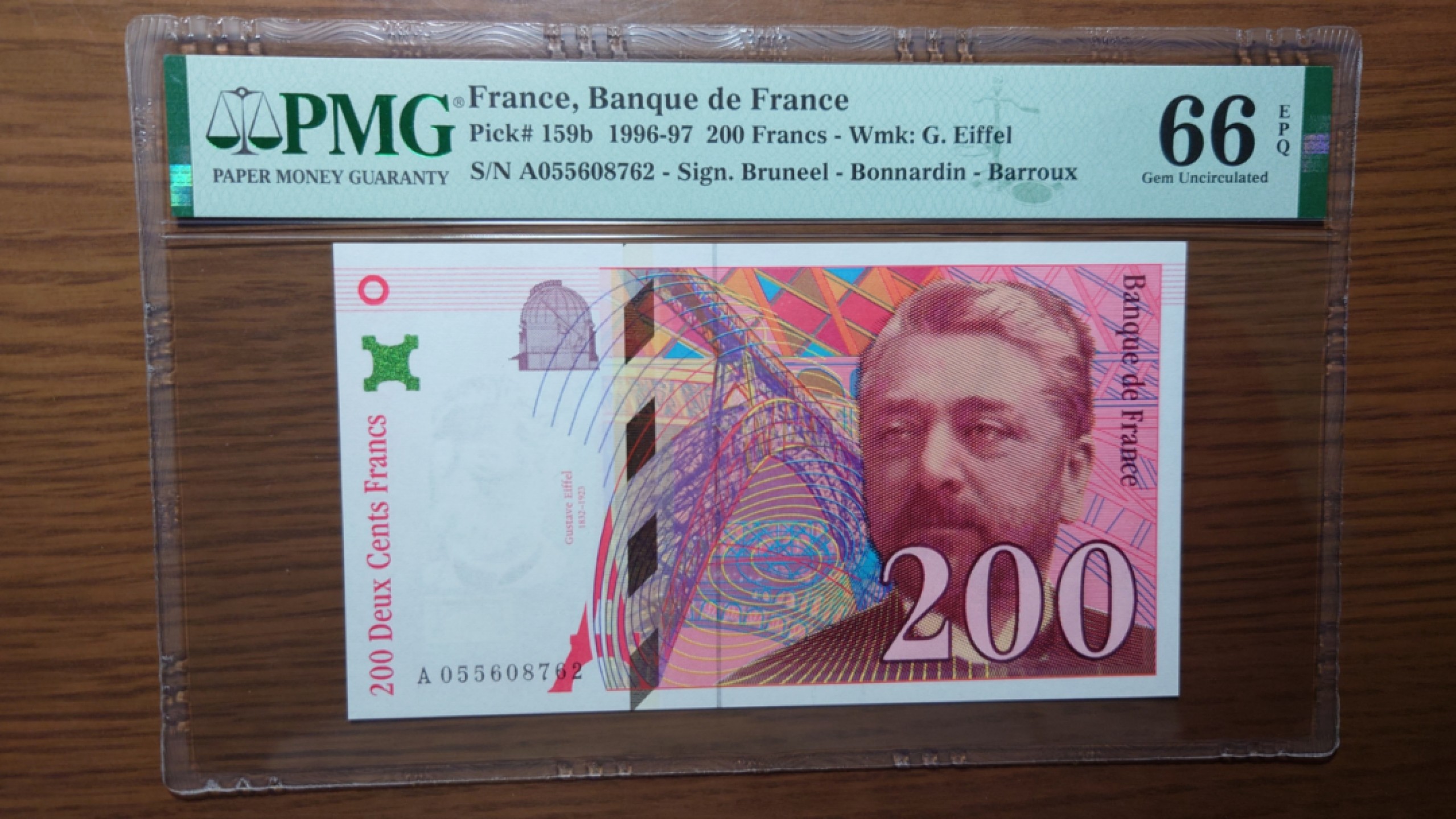 【世界钱币】精选微拍第61期暨2023年第八期 评级币专场（有最新出分品种） 1997年法国200法郎 A冠 PMG66E 全程无4尾号762