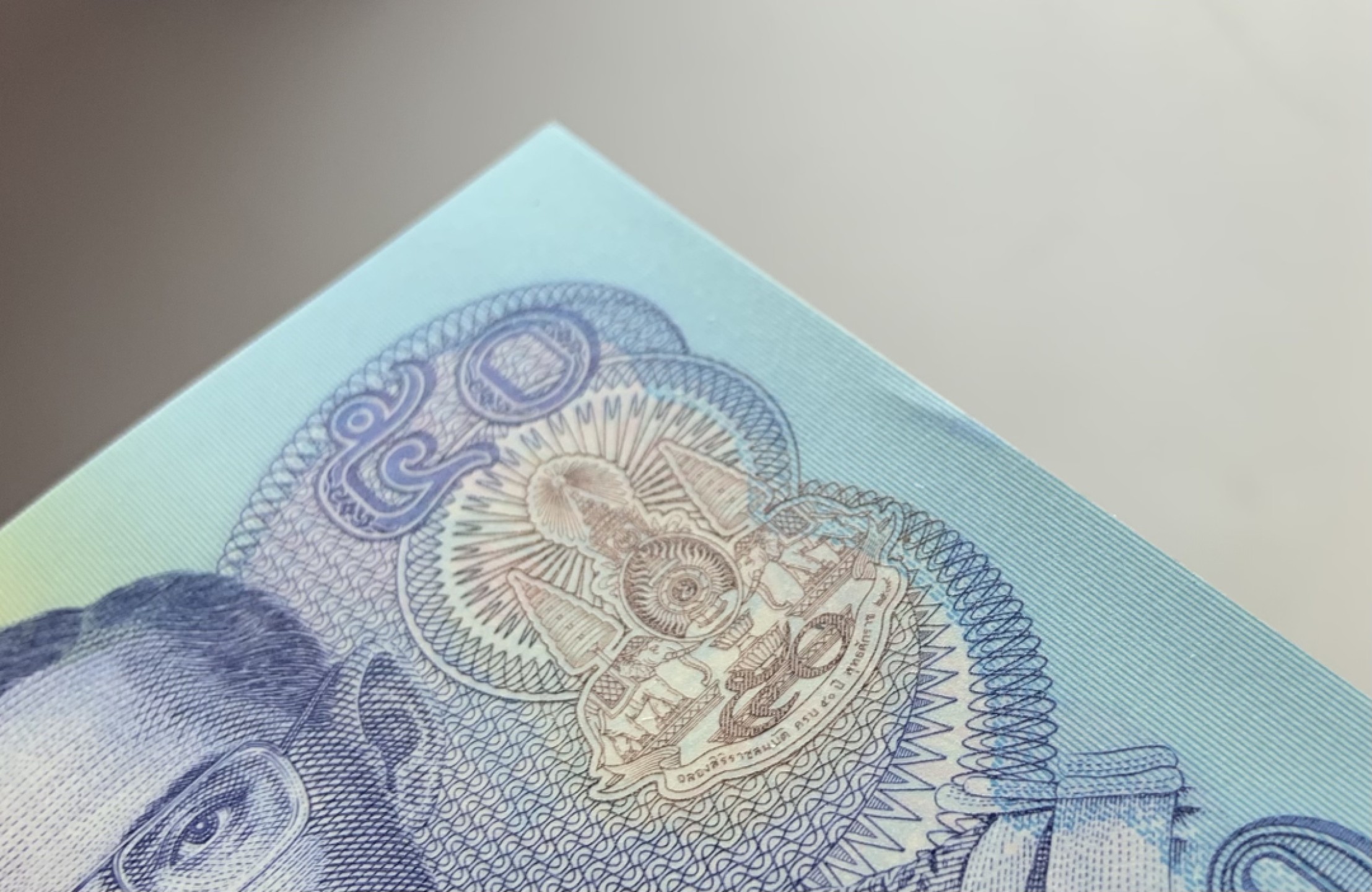 收藏联盟Quantum Auction 第258期拍卖  泰国1997年和1996年50泰铢纪念钞 品相UNC 细节如图 97年为1A首发冠