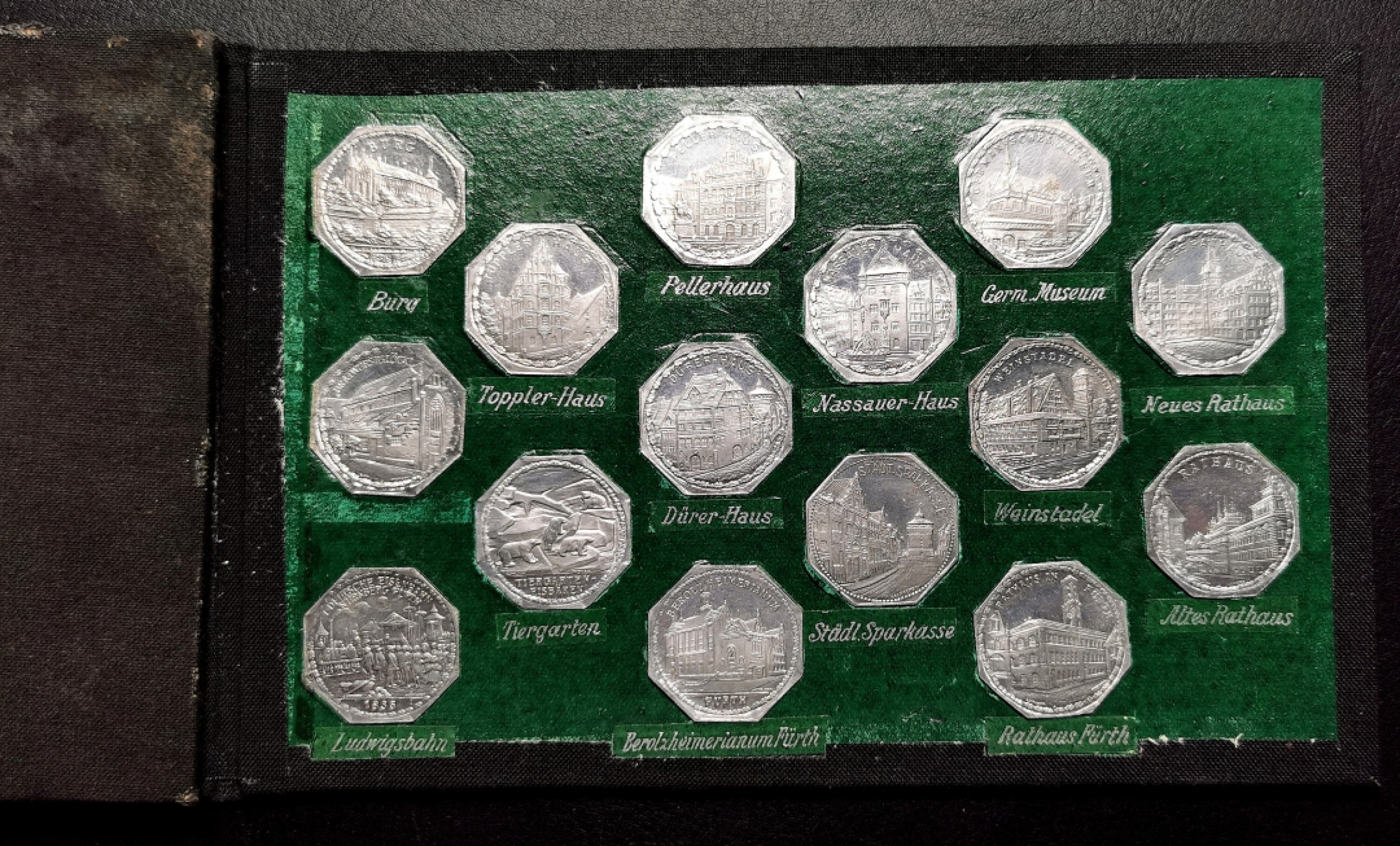 凡希社世界钱币微拍第二百三十八期 1921德国纽伦堡电车代用币45枚全套带原盒！