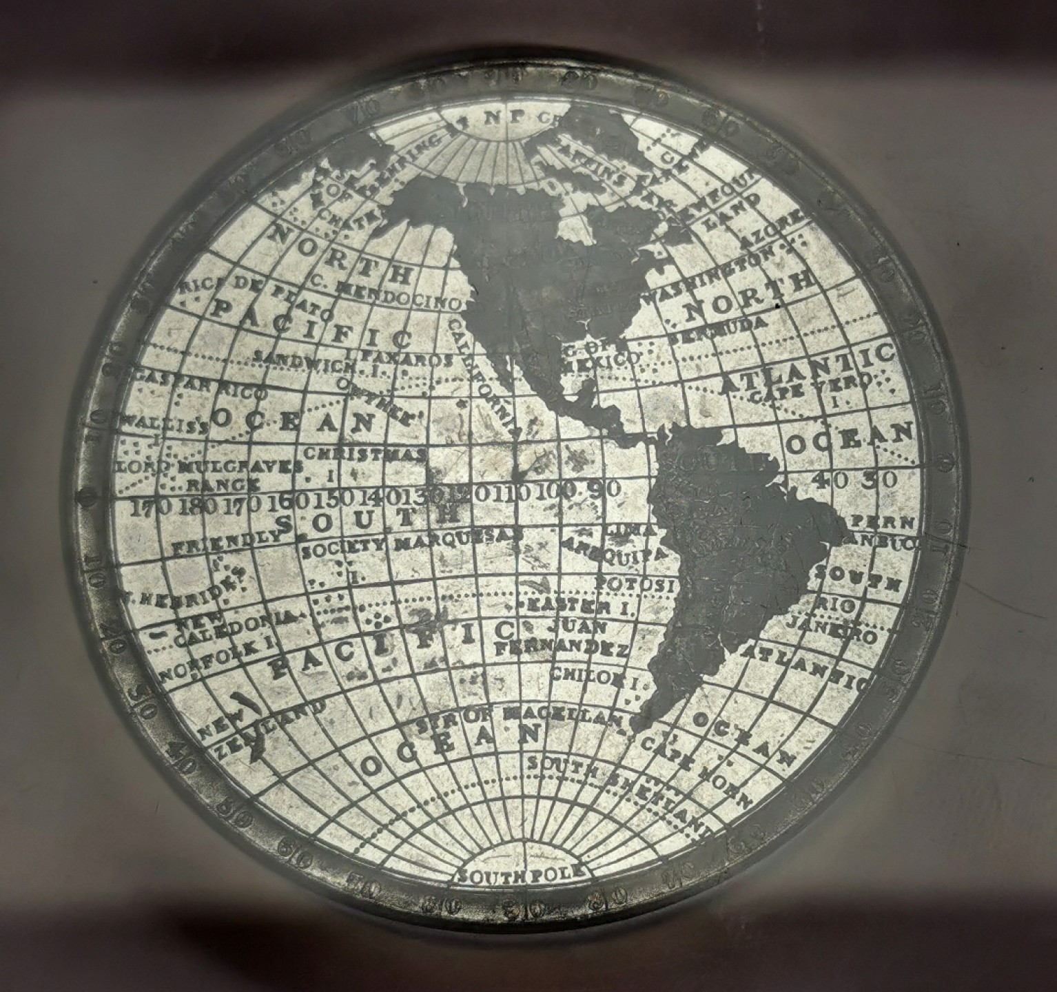 凡希社世界钱币微拍第二百三十八期 稀！1820英国世界地图纪念章白色金属NGC-MS64名章经典！