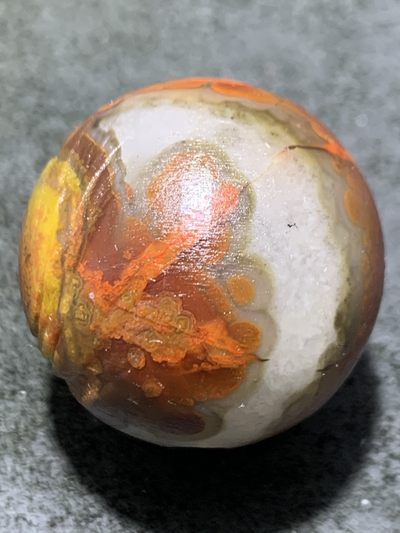 精美亚光冰飘战国红玛瑙手工雕刻独具慧眼大单珠一颗！ 精美亚光冰飘战国红玛瑙手工雕刻独具慧眼大单珠一颗！