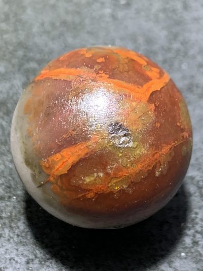 精美亚光冰飘战国红玛瑙手工雕刻独具慧眼大单珠一颗！ 精美亚光冰飘战国红玛瑙手工雕刻独具慧眼大单珠一颗！