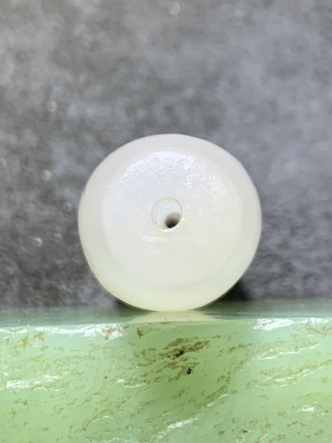 精美亚光高玉化海洋玉髓手工俏色巧雕独钓寒江雪意境大桶珠一个！