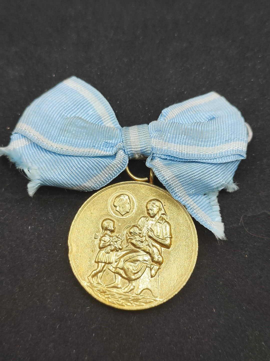 全场0元起拍 第56期 咸鱼国勋章拍卖专场 5月17日（周三）下午6：00开始 保加利亚母亲奖章 金级-