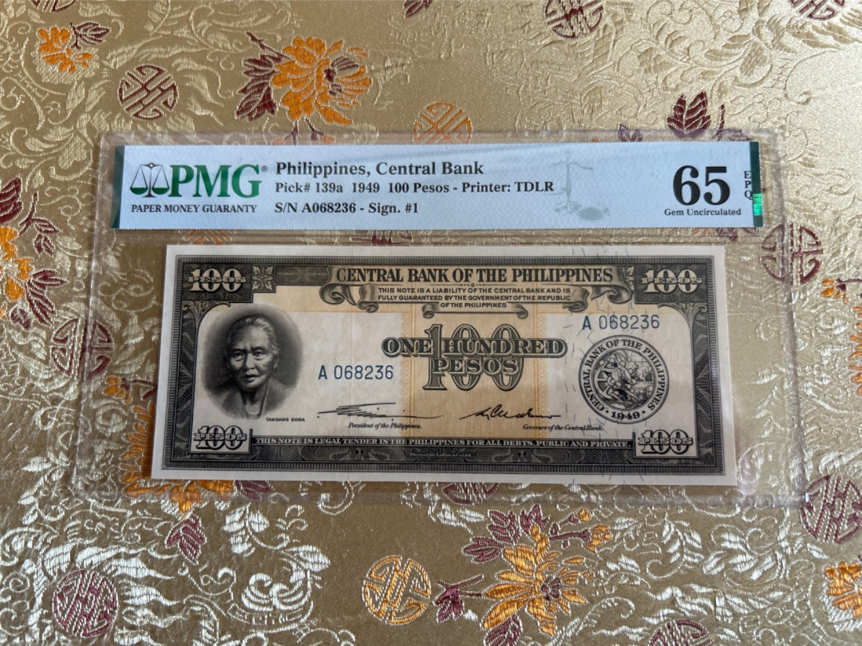 收藏联盟Quantum Auction 第261期拍卖  菲律宾1949年100比索 PMG65 首发A冠 号码无47