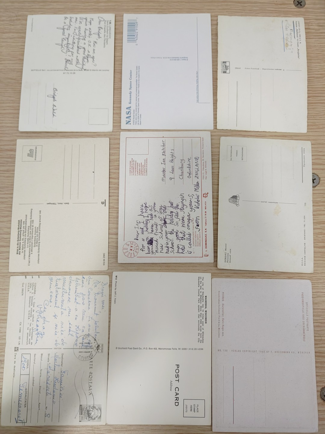 全场0元起拍 第56期 咸鱼国勋章拍卖专场 5月17日（周三）下午6：00开始 各国老明信片9张