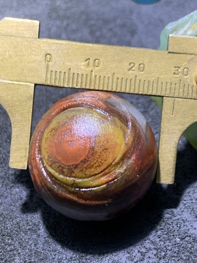 精美亚光冰飘战国红玛瑙手工雕刻独具慧眼大单珠一颗！ 精美亚光冰飘战国红玛瑙手工雕刻独具慧眼大单珠一颗！