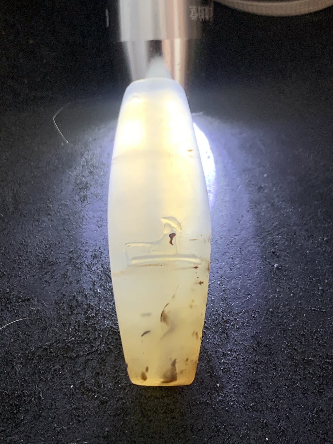 精美亚光高玉化海洋玉髓手工俏色巧雕独钓寒江雪意境大桶珠一个！