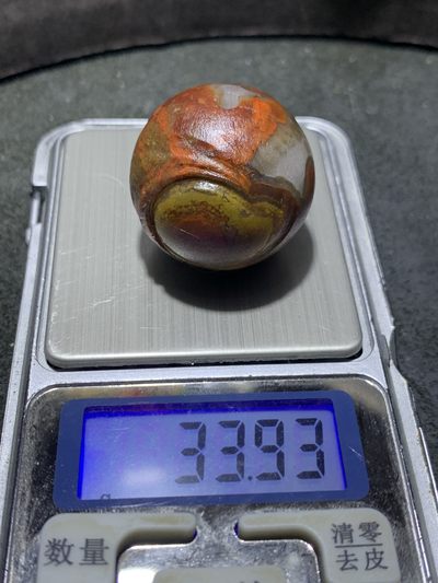 精美亚光冰飘战国红玛瑙手工雕刻独具慧眼大单珠一颗！ 精美亚光冰飘战国红玛瑙手工雕刻独具慧眼大单珠一颗！