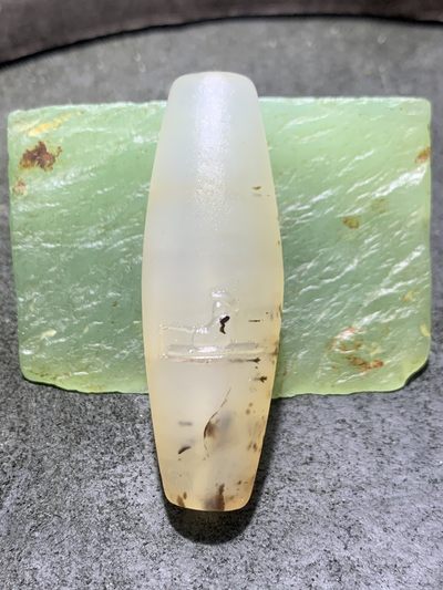 精美亚光高玉化海洋玉髓手工俏色巧雕独钓寒江雪意境大桶珠一个！ - 精美亚光高玉化海洋玉髓手工俏色巧雕独钓寒江雪意境大桶珠一个！