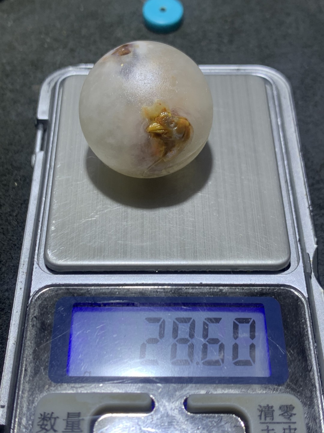 精美冰飘糖心料亚光战国红玛瑙手工俏色巧雕天鹅珠一个