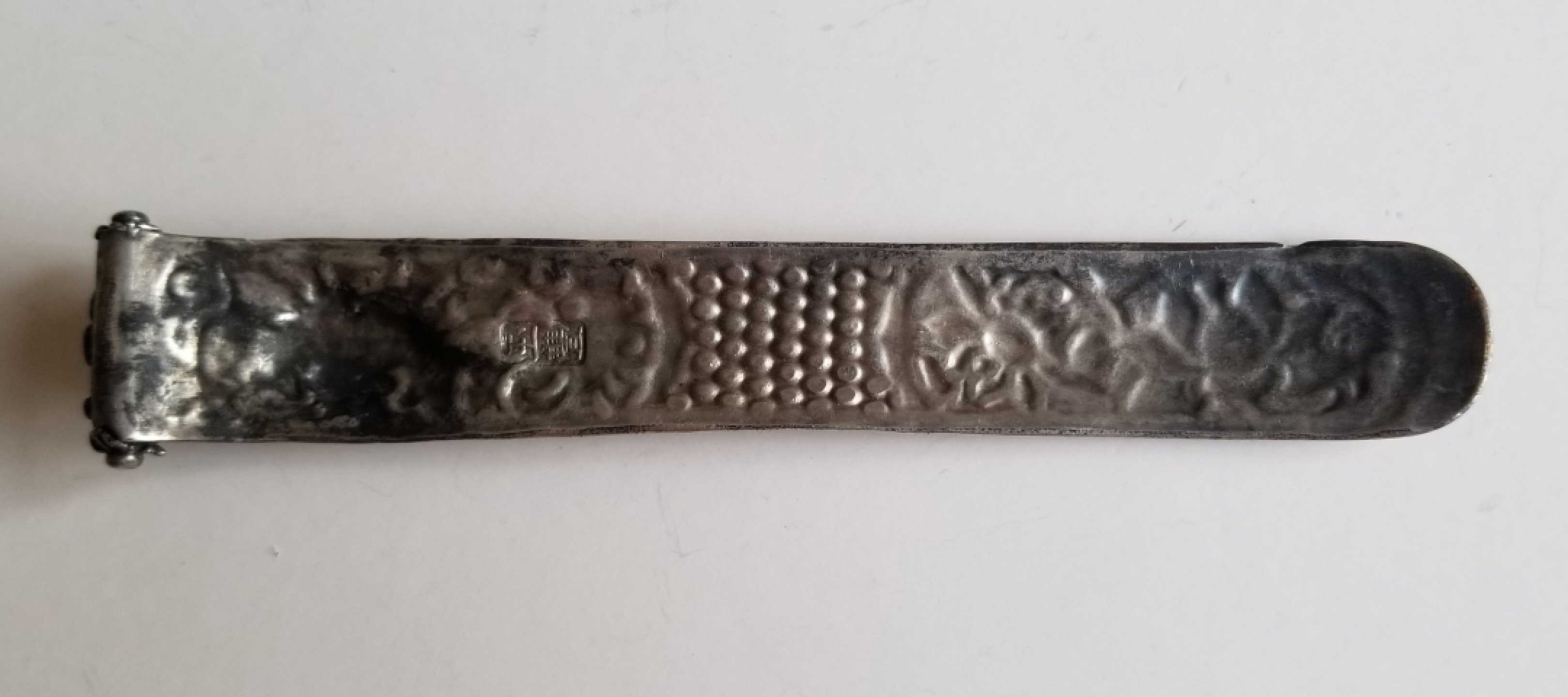 清代东北地区莲花牡丹纹满工铲地银扁方簪-厚重-背有款记-浮雕高耸