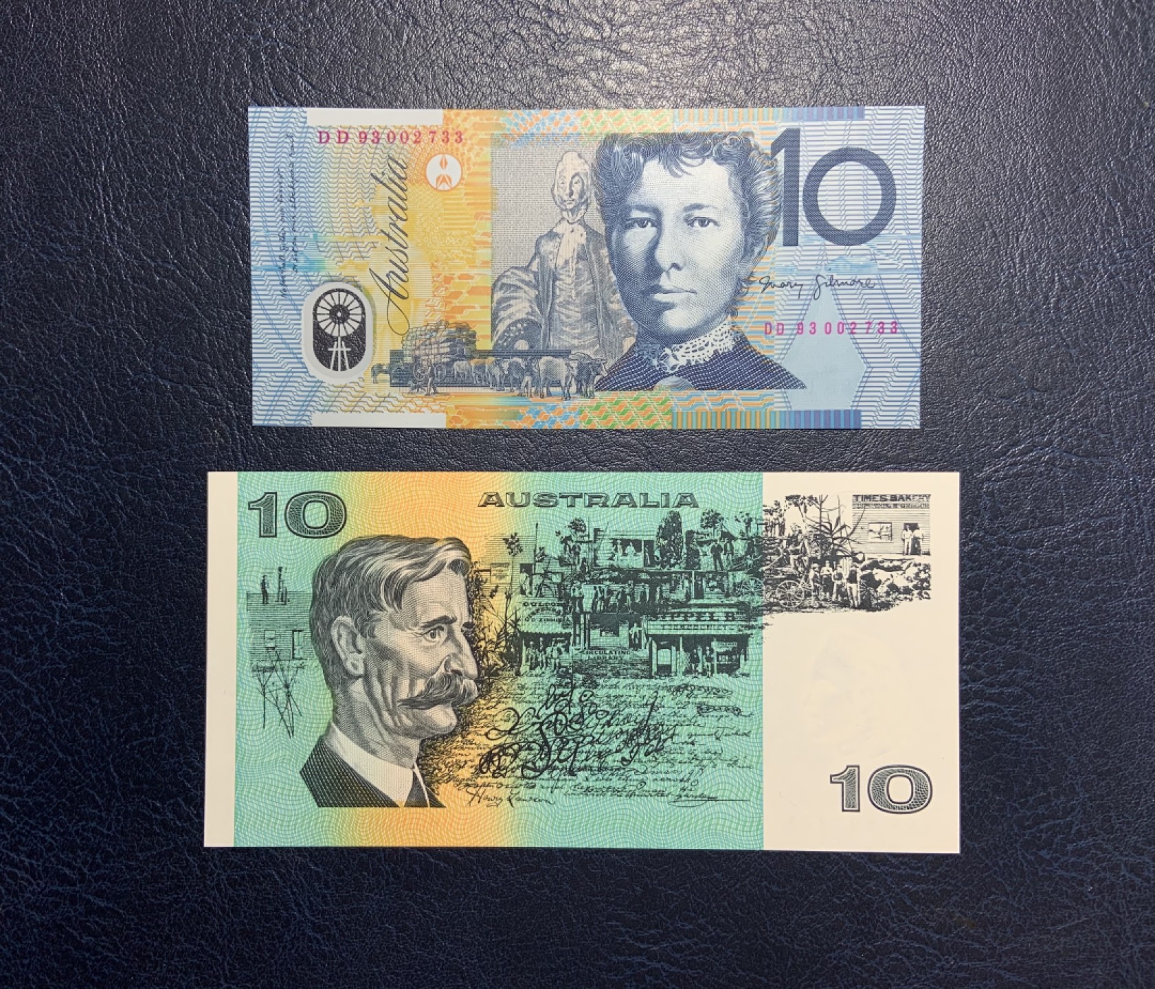 收藏联盟Quantum Auction 第259期拍卖 帝国余辉-印度新金山 澳大利亚1993年10元纪念册 品相全新UNC 首次印刷的塑料10元和最后一次印刷的10元纸币 带原册