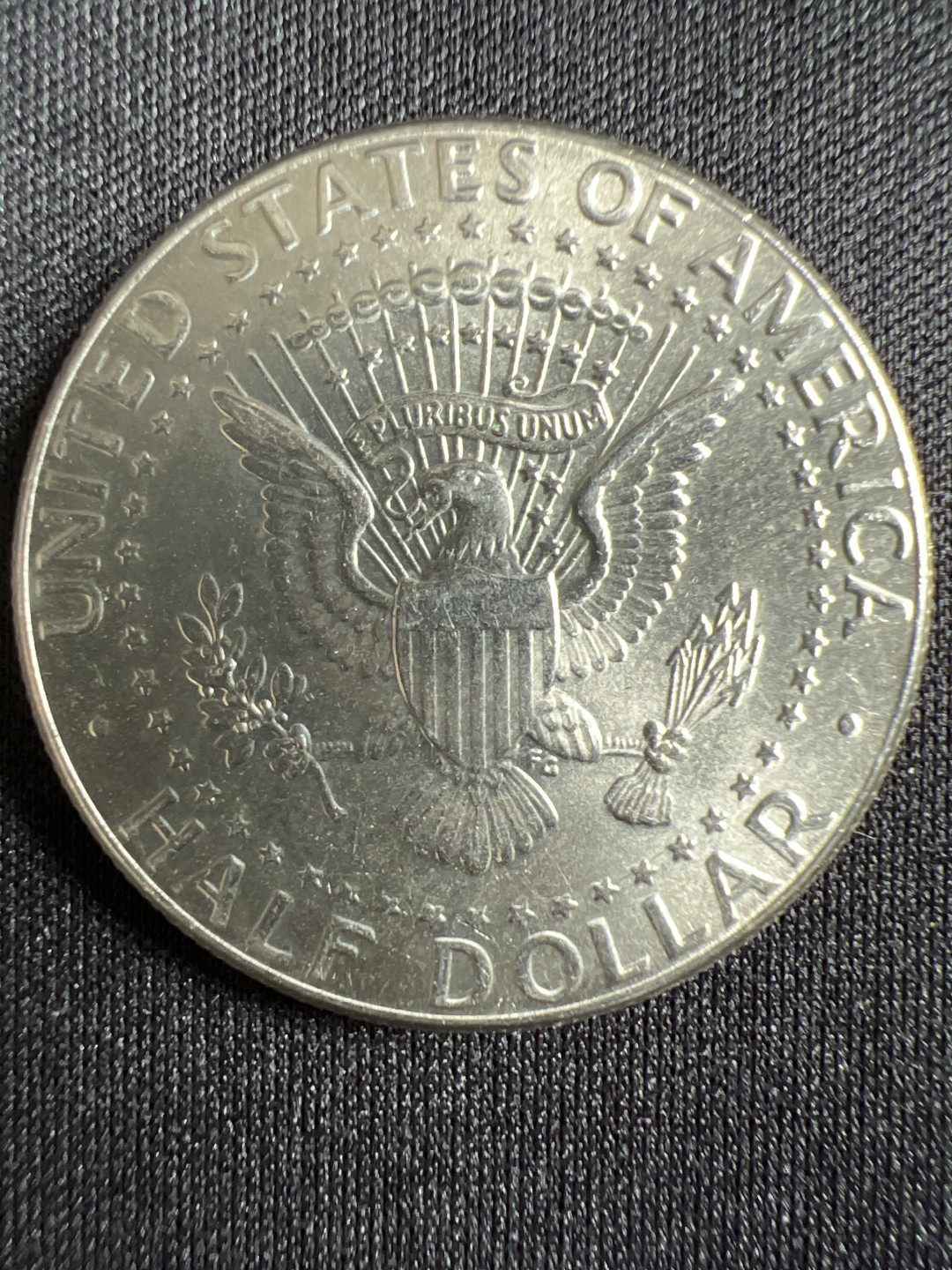 泡泡堂微拍第157幕硬币捡漏可累计专场👿👿，累计满二十元包邮，接受代拍业务 肯尼迪半美元