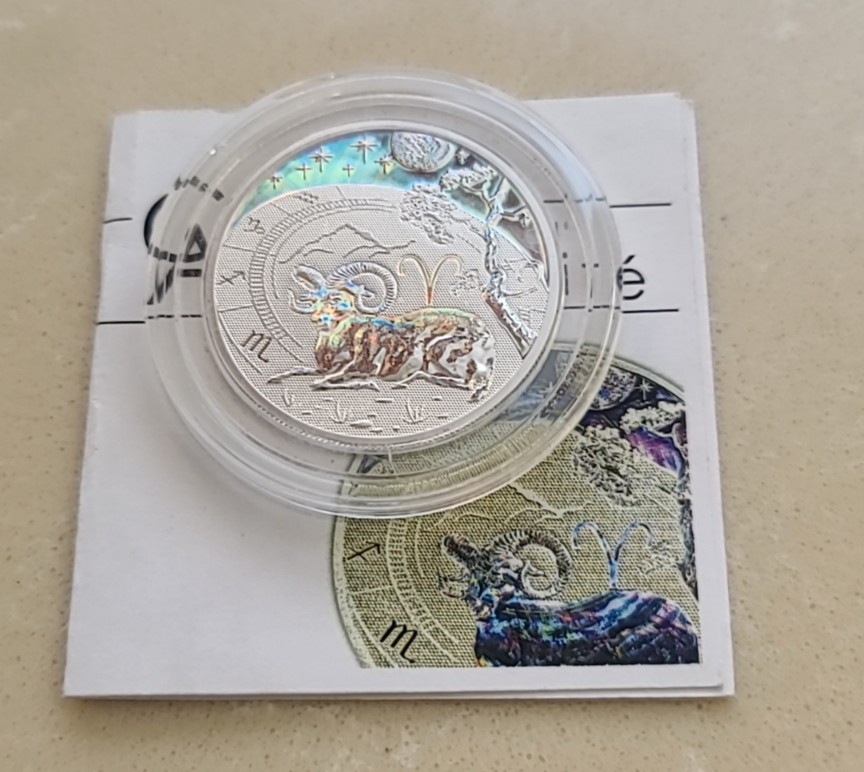 【币将精彩】世界钱币拍卖（2025-11-12） 喀麦隆2010年十二星座白羊座幻彩银币带证书