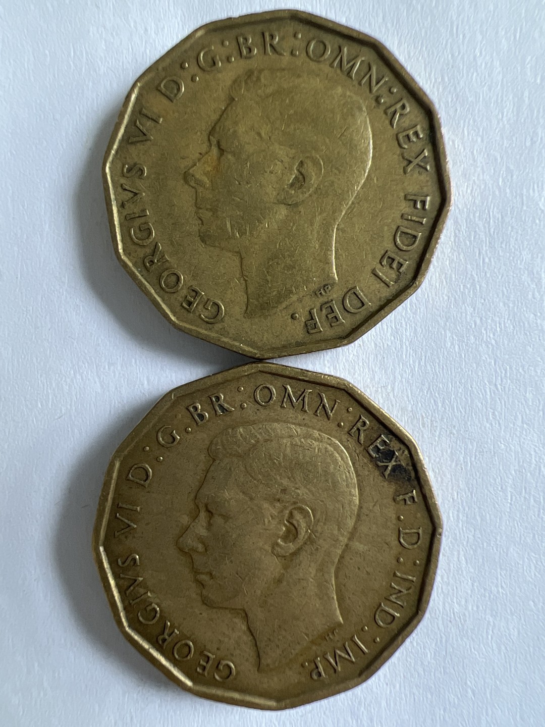 泡泡堂微拍第159幕硬币捡漏可累计专场👿👿，累计满二十元包邮，接受代拍业务 乔六三便士两个