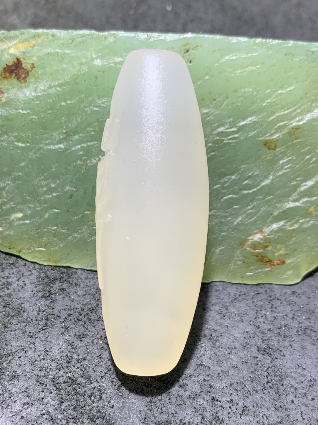 精美高玉化海洋玉髓手工雕刻禅字大桶珠一个！寓意：佛性禅心