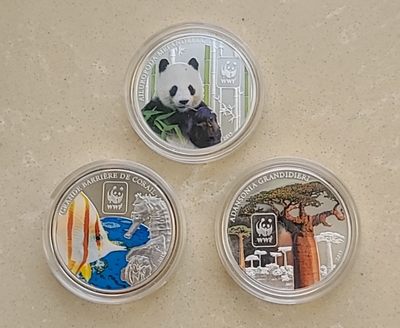 【币将精彩】世界钱币拍卖（2025-10-22） - 中非2015年WWF动物世界镀银纪念币三枚