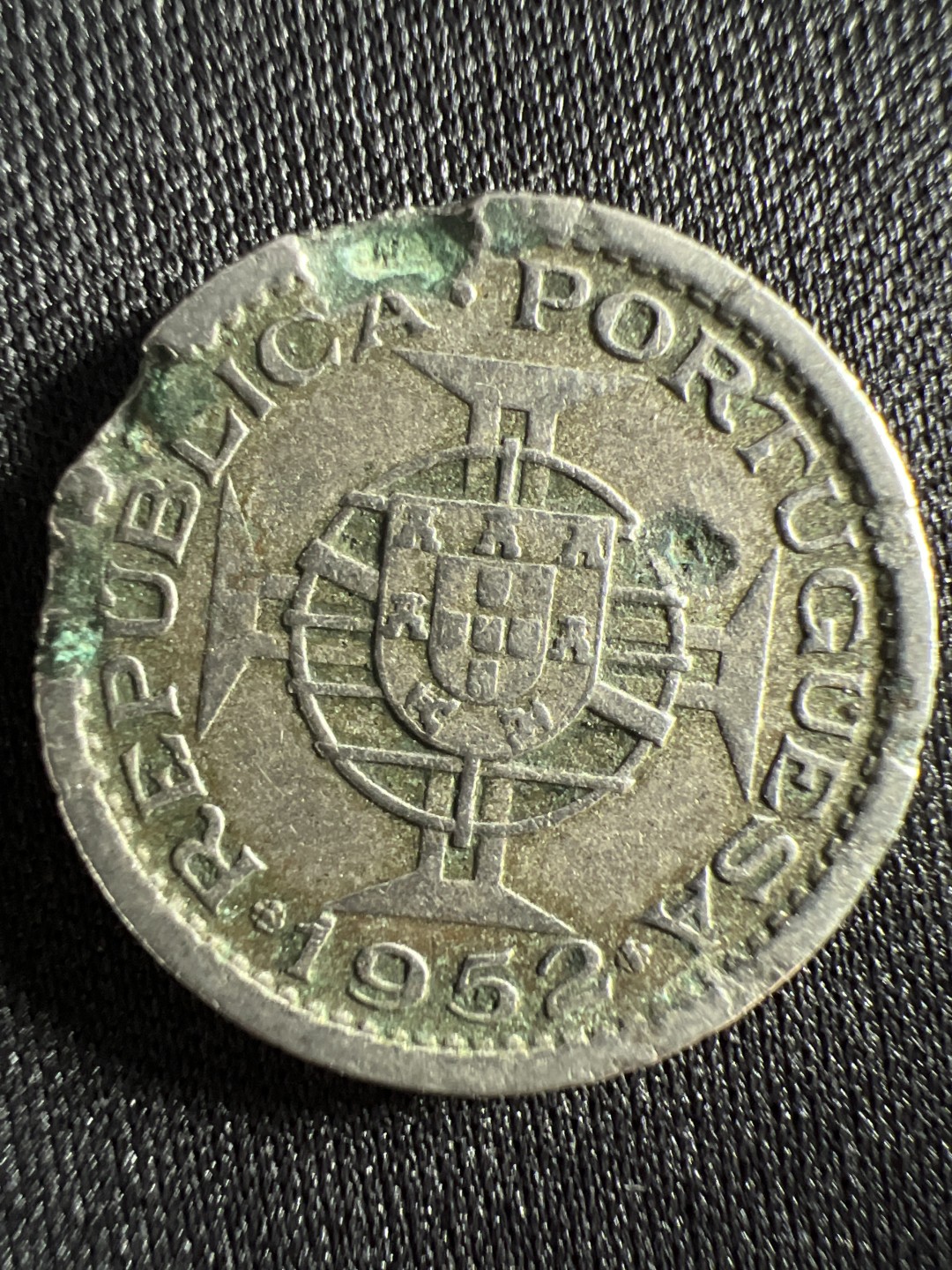 泡泡堂微拍第157幕硬币捡漏可累计专场👿👿，累计满二十元包邮，接受代拍业务 澳门五毫