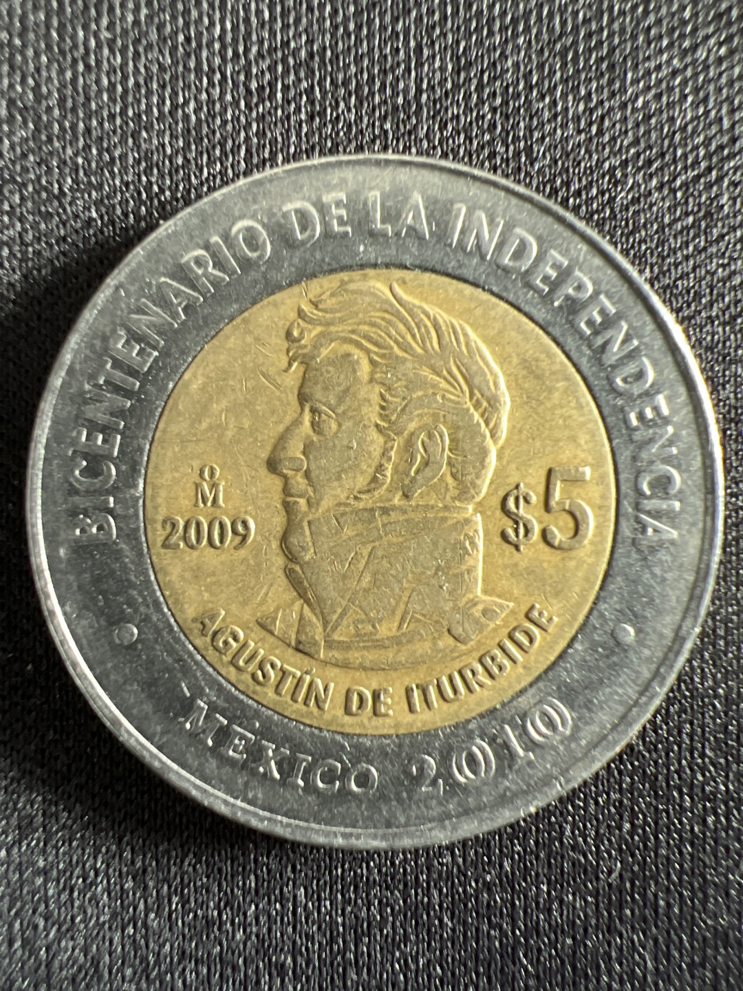 泡泡堂微拍第157幕硬币捡漏可累计专场👿👿，累计满二十元包邮，接受代拍业务 墨西哥5比索双色纪念币