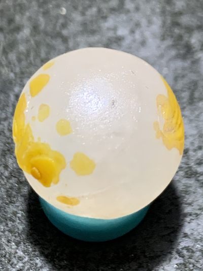 精美冰飘亚光战国红玛瑙手工俏色巧雕金鱼出水珠一个！ - 精美冰飘亚光战国红玛瑙手工俏色巧雕金鱼出水珠一个！