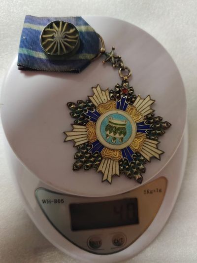 宝鼎勋章 宝鼎勋章