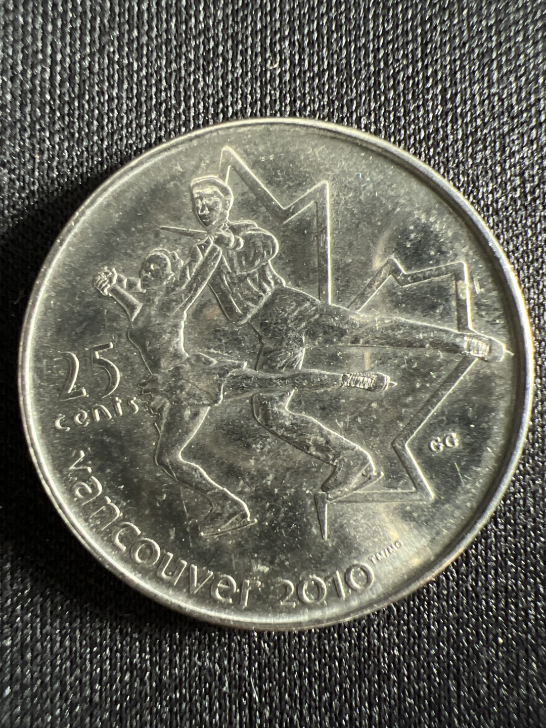 泡泡堂微拍第157幕硬币捡漏可累计专场👿👿，累计满二十元包邮，接受代拍业务 加拿大25分纪念币