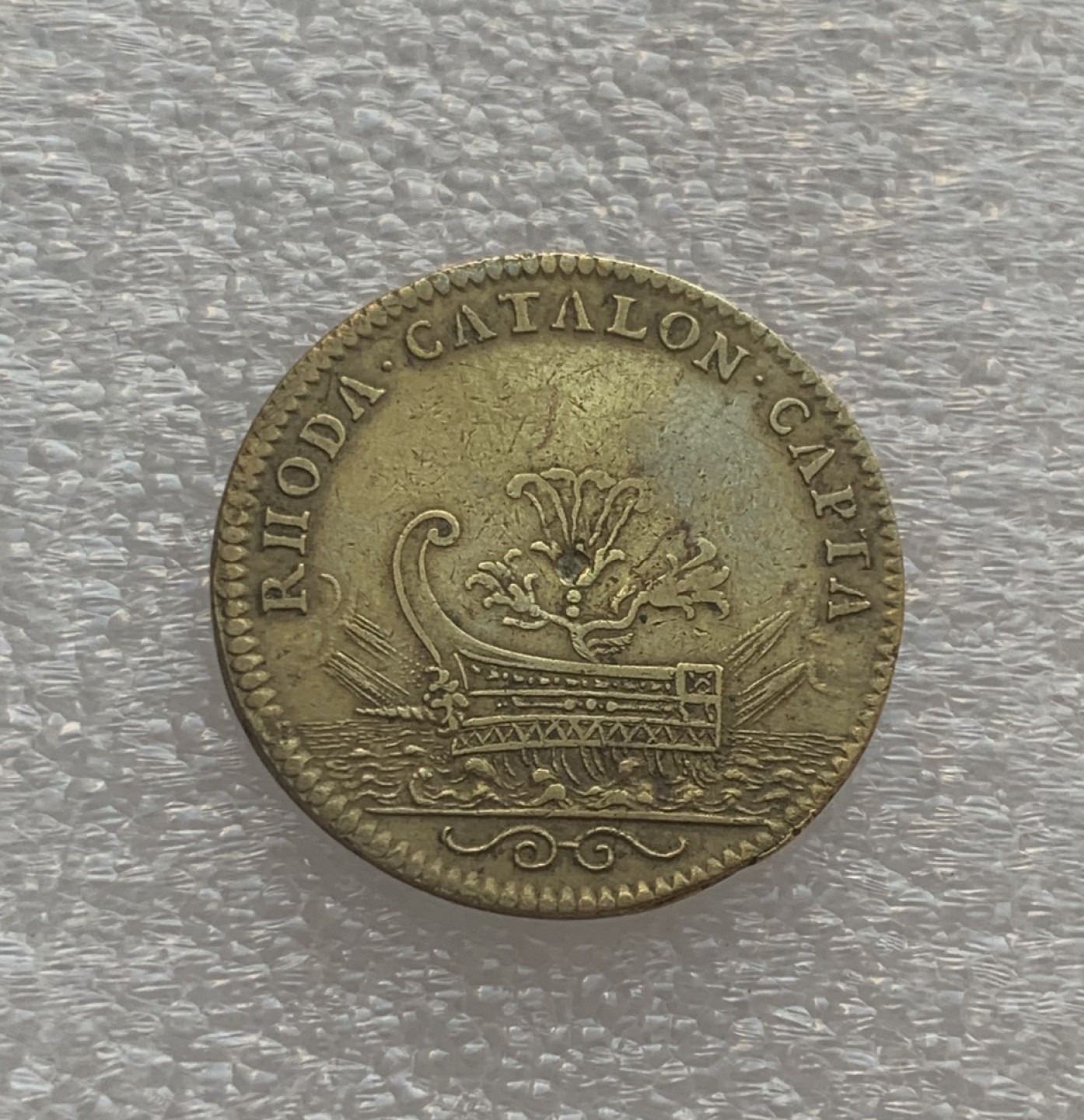 瓶子🏺第92期拍卖会   法国18世纪路易十四铜质代币  背贸易船