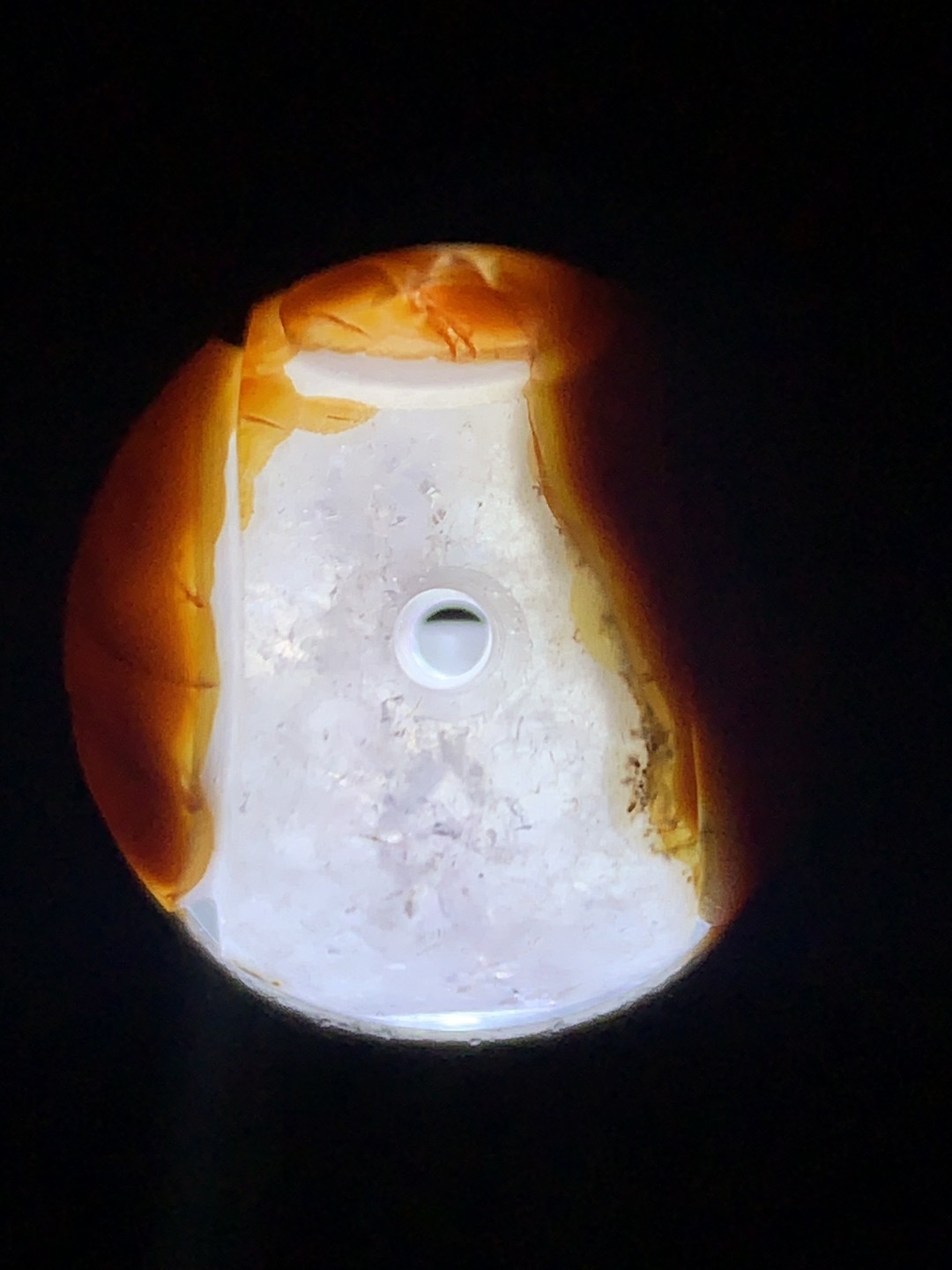 精美冰飘战国红玛瑙手工俏色巧雕连中三元圆珠一个