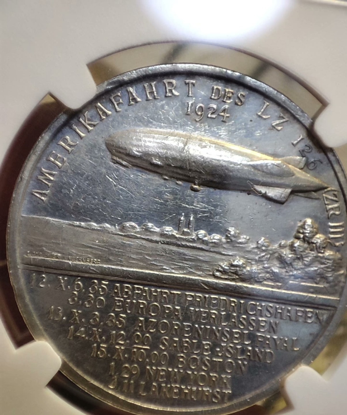 五月清仓会 周五九点结拍 NGC齐柏林飞艇1924银章