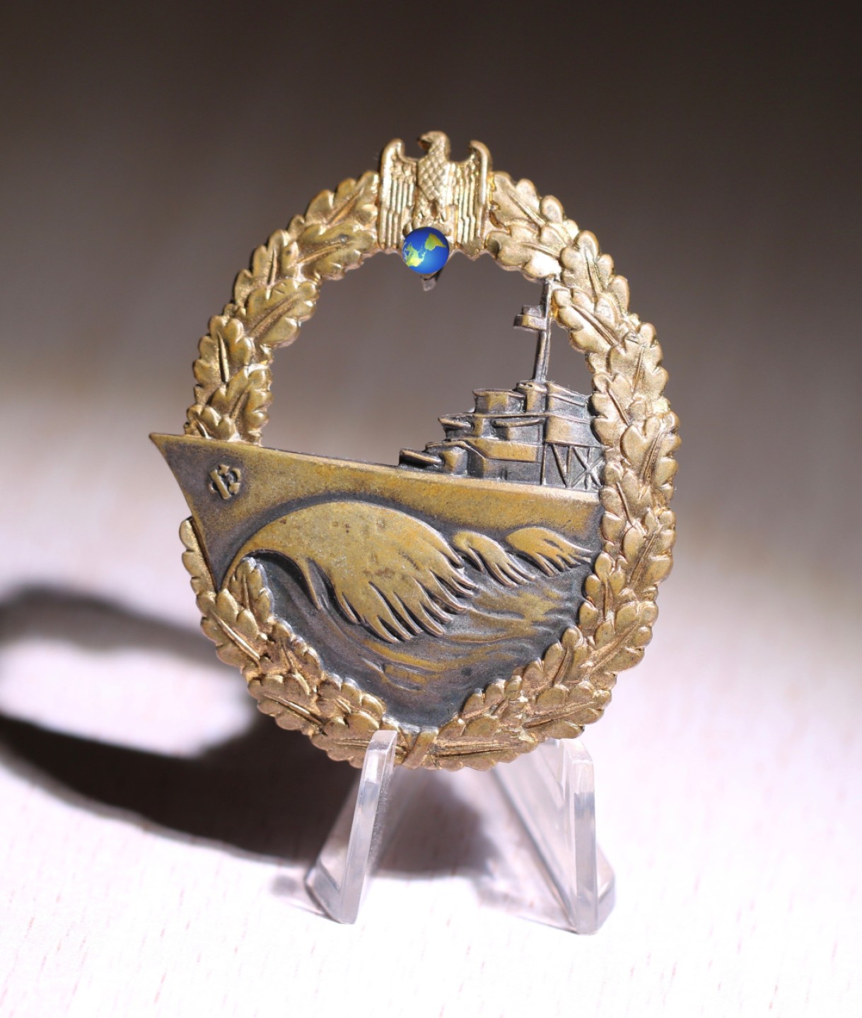 大猫徽章拍卖第224期 珍爱和平 德三早期驱逐舰章，带厂标